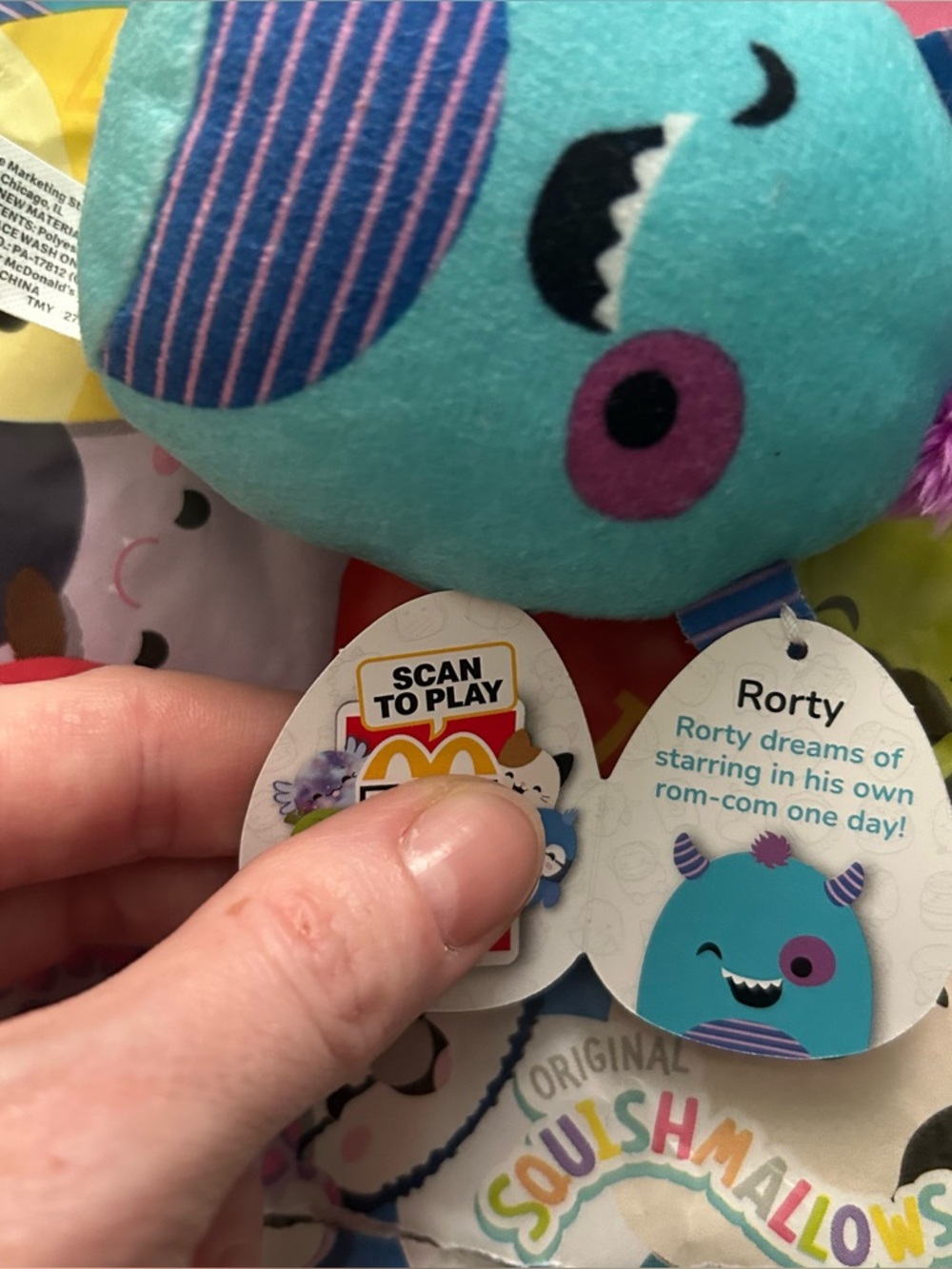 Squishmallows Rorty - Picture 3 of 3